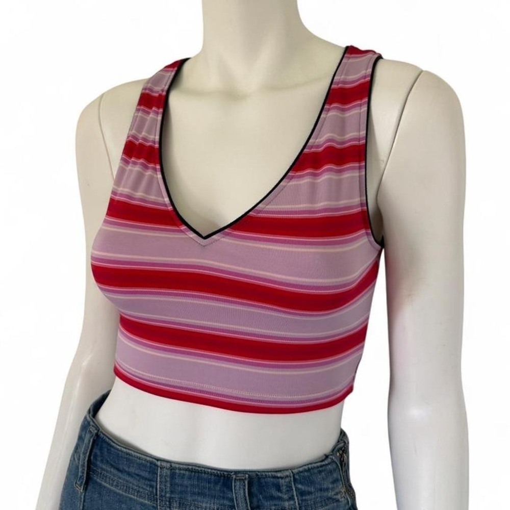 Vintage Y2K  Mossino crop tank 💗 pink &‎ red striped with black trim deep v